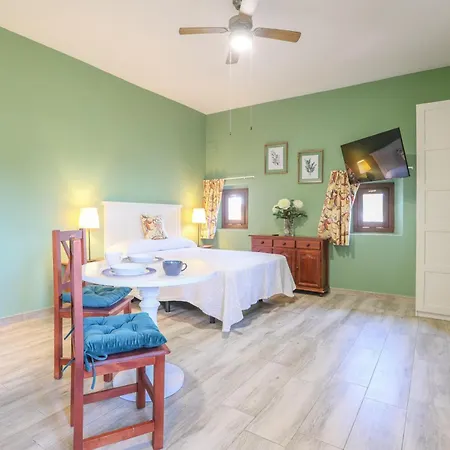 Chalet Montecristo 2 *